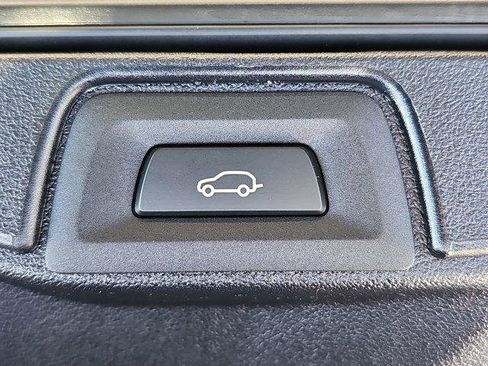 New 2026 BMW X5 sDrive40i w/ M Sport Package image 13