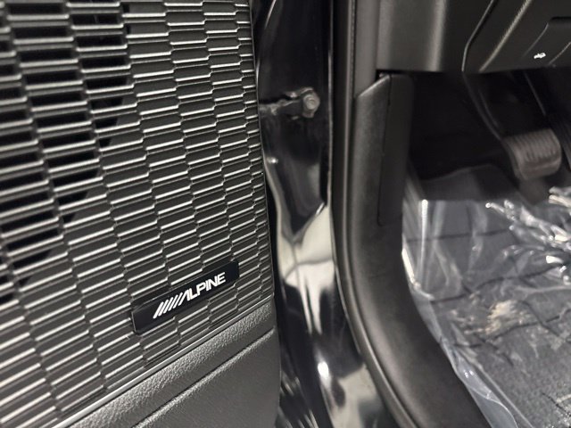 Used 2023 Jeep Grand Cherokee Summit w/ Luxury Tech Group V AWD/4WD image 20