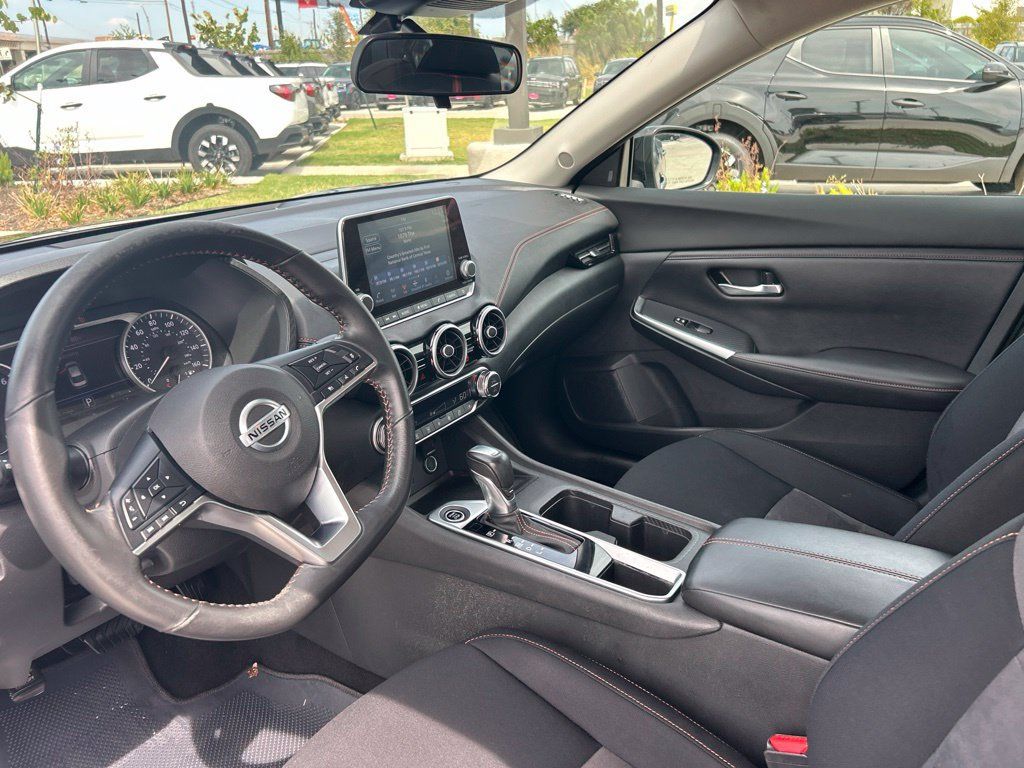 Used 2023 Nissan Sentra SR w/ Trunk Package FWD image 20