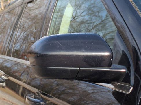 Used 2024 Ford Expedition Max XLT image 12