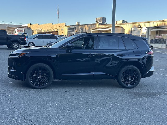 Used 2026 Toyota RAV4 XSE w/ Weather Package AWD/4WD image 4