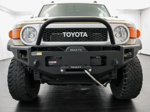 Used 2013 Toyota FJ Cruiser 4WD w/ Upgrade Pkg image 34