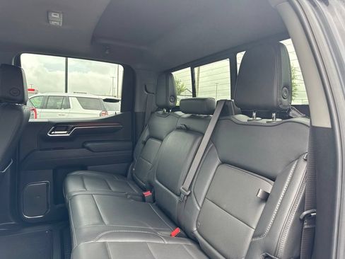 Used 2024 GMC Sierra 1500 Denali w/ Denali Reserve Package AWD/4WD image 26
