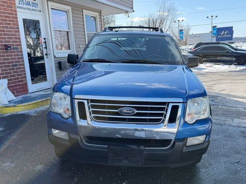 Used 2010 Ford Explorer Sport Trac XLT AWD/4WD image 8