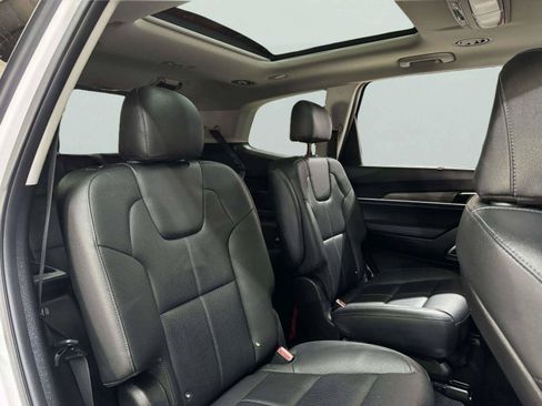 Used 2021 Kia Telluride SX w/ Towing Package FWD image 38