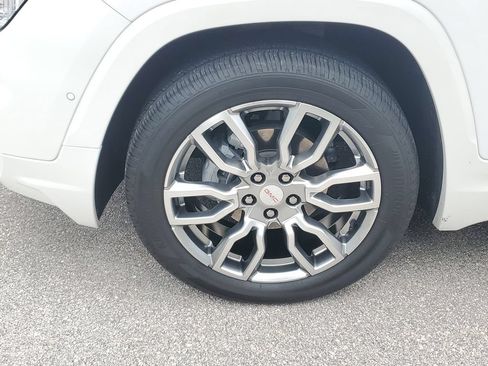 Certified 2023 GMC Terrain Denali w/ Denali Premium Package AWD/4WD image 12