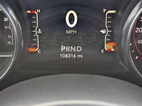 Used 2018 Jeep Wrangler Unlimited Rubicon image 23