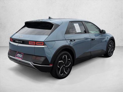 Certified 2024 Hyundai Ioniq 5 SE image 5