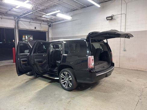 Used 2016 GMC Yukon Denali w/ Open Road Package AWD/4WD image 12
