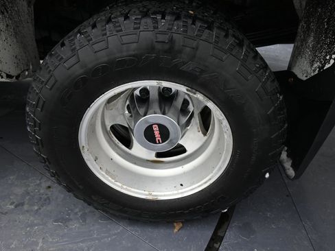 Used 2016 GMC Sierra 3500 Denali w/ Duramax Plus Package image 34