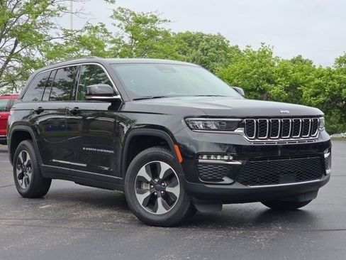 Used 2024 Jeep Grand Cherokee Limited 4xe AWD/4WD image 2