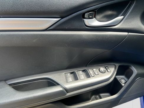 Used 2021 Honda Civic Sport image 11