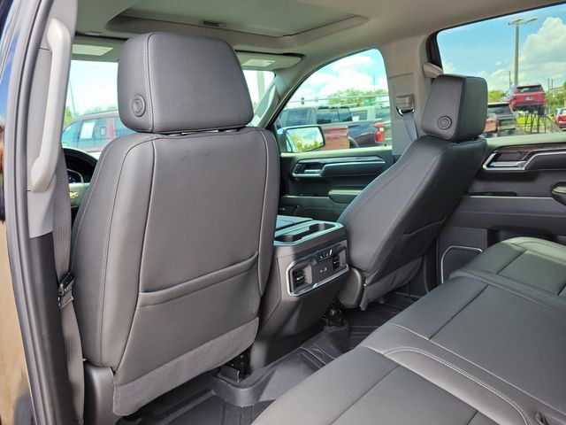 Used 2025 Chevrolet Silverado 1500 LTZ w/ LTZ Premium Package AWD/4WD image 11