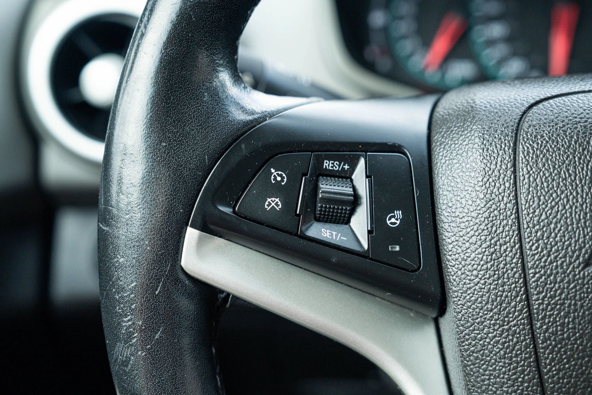 Used 2019 Chevrolet Sonic Premier FWD image 26