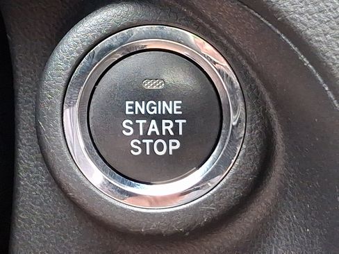 Used 2022 Subaru Crosstrek 2.5i Sport w/ Moonroof Package image 25