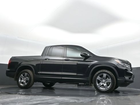 Certified 2025 Honda Ridgeline TrailSport image 29