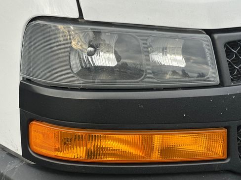 Used 2023 Chevrolet Express 2500 Extended w/ Driver Convenience Package image 41