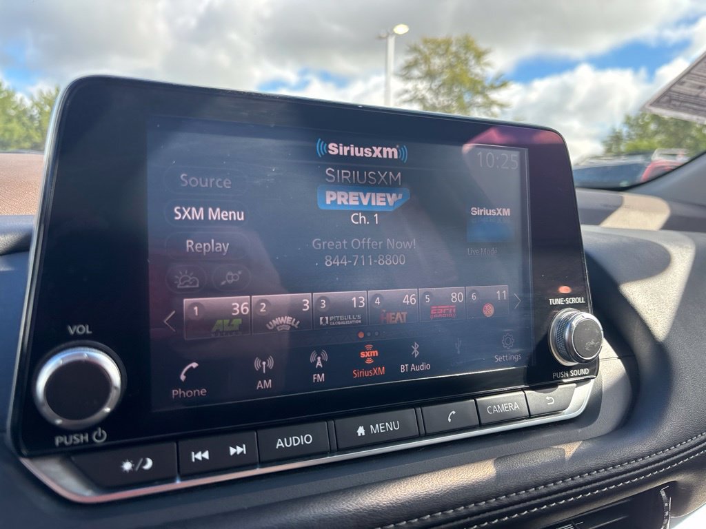 Used 2021 Nissan Rogue SV AWD/4WD image 24