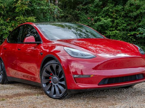 Used 2022 Tesla Model Y Performance AWD/4WD image 7