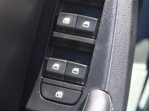 Certified 2024 Kia Seltos S FWD image 19