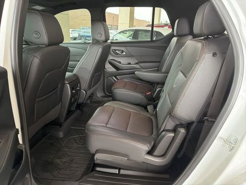 Used 2023 Chevrolet Traverse High Country w/ LPO, Floor Liner Package image 19