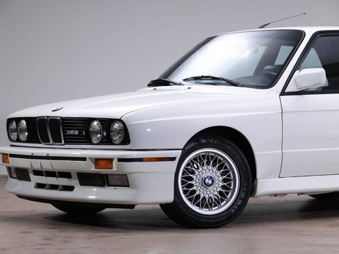 Used 1988 BMW M3 Coupe image 25
