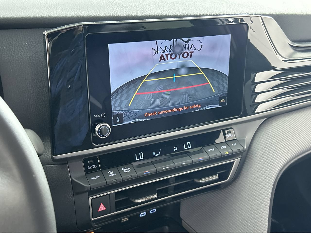 Used 2026 Toyota Camry SE FWD image 18