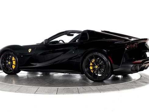 Certified 2022 Ferrari 812 GTS RWD image 7