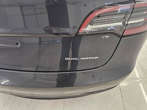 Used 2023 Tesla Model 3 Long Range AWD/4WD image 7