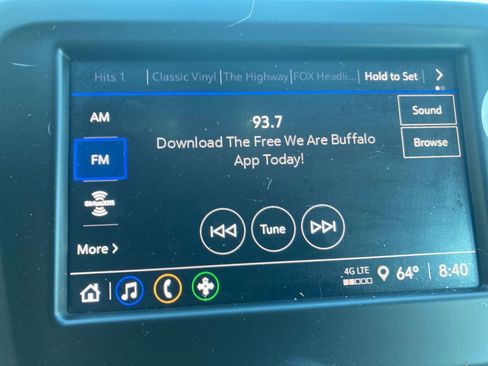 Used 2022 Chevrolet Equinox LT w/ Driver Convenience Package image 23