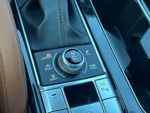 Used 2023 Kia Telluride EX X-Line AWD/4WD image 32