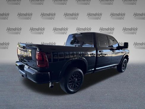 Used 2025 RAM 2500 Limited AWD/4WD image 6
