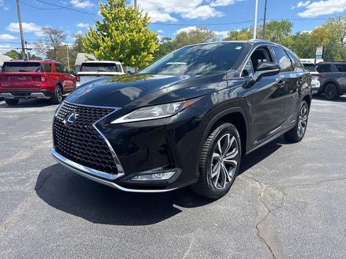 Used 2022 Lexus RX 450hL AWD w/ Premium Package image 2
