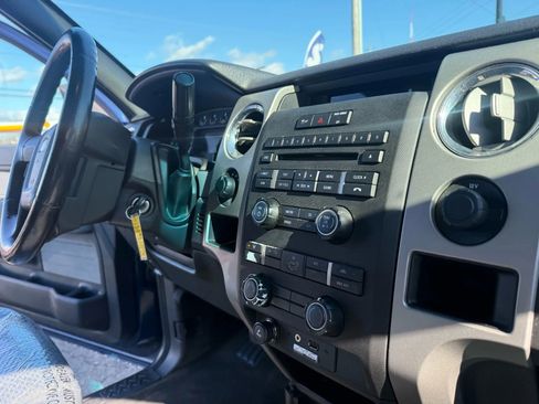 Used 2011 Ford F150 XLT w/ XLT Chrome Pkg image 23