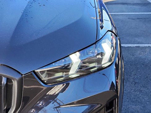 Certified 2024 BMW X5 xDrive40i w/ M Sport Package image 9