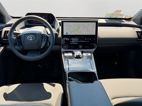 Used 2025 Toyota bZ4X AWD w/ Weather Package image 16