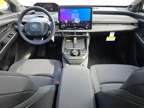 New 2026 Toyota C-HR w/ Cold Weather Package AWD/4WD image 5