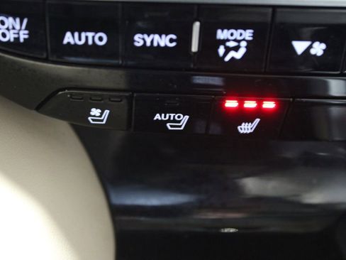 Used 2023 Acura MDX SH-AWD w/ Advance Package image 36