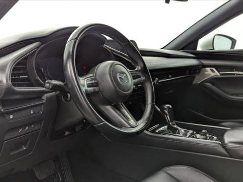 Used 2019 MAZDA MAZDA3 AWD Hatchback w/ Preferred Pkg image 23