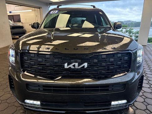 Used 2022 Kia Telluride SX w/ SX Prestige Package AWD/4WD image 2