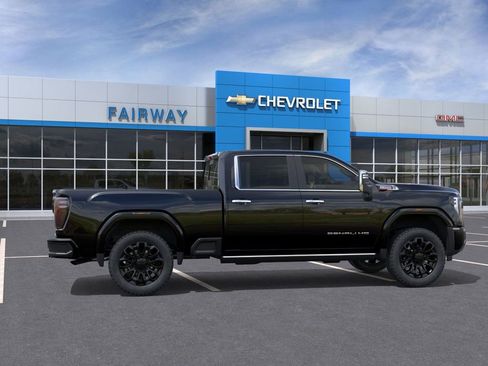 New 2026 GMC Sierra 2500 Denali w/ Denali Reserve Package AWD/4WD image 5
