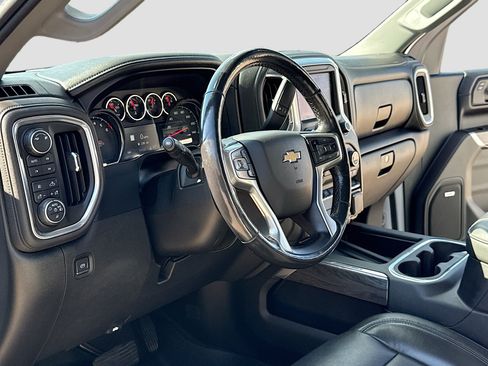 Used 2019 Chevrolet Silverado 1500 LTZ w/ LTZ Premium Package AWD/4WD image 4