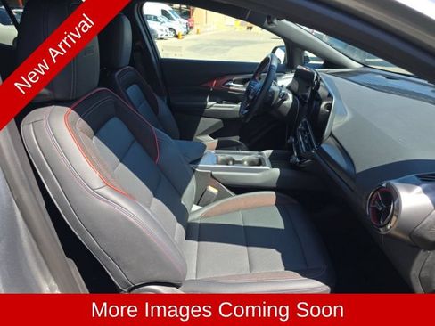 Used 2024 Chevrolet Equinox EV RS FWD image 15