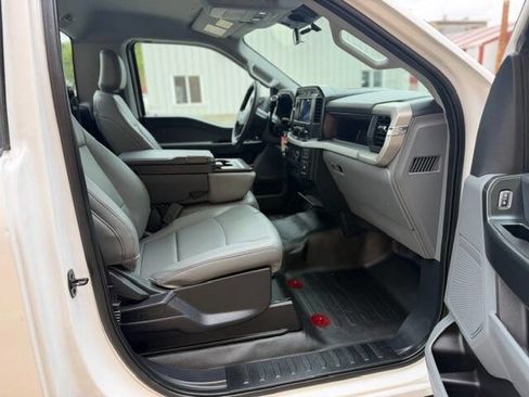 Used 2022 Ford F150 XL w/ Equipment Group 101A High AWD/4WD image 16