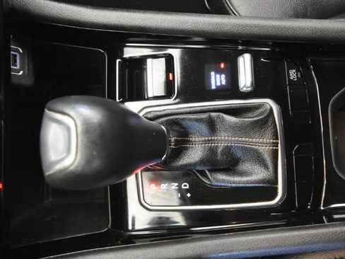 Used 2022 Jeep Compass Limited AWD/4WD image 41