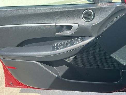 Used 2026 Hyundai Sonata SE FWD image 19