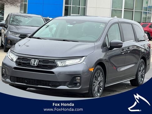 New 2026 Honda Odyssey Touring image 1