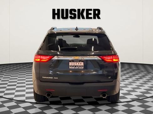 Used 2021 Chevrolet Traverse LT w/ LPO, Floor Liner Package AWD/4WD image 5