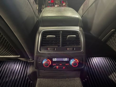 Used 2013 Audi S6 Prestige w/ Innovation Pkg AWD/4WD image 33