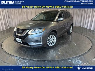 Used 2019 Nissan Rogue SV video 1